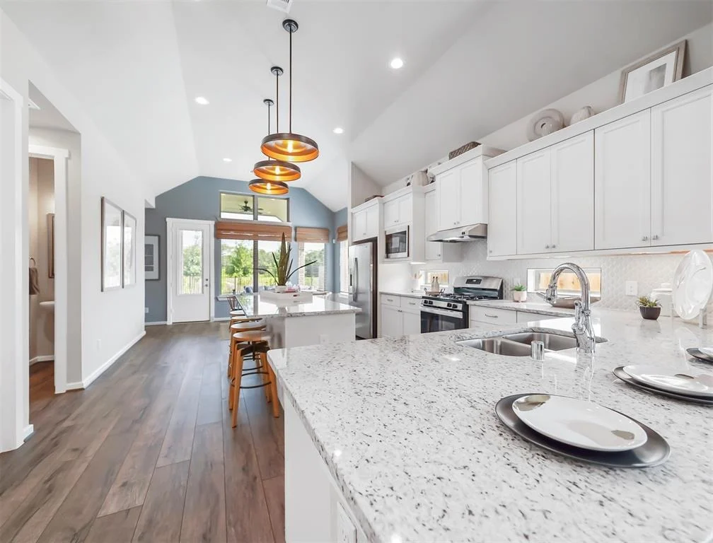 Photo of 4742 Vaughan Way
