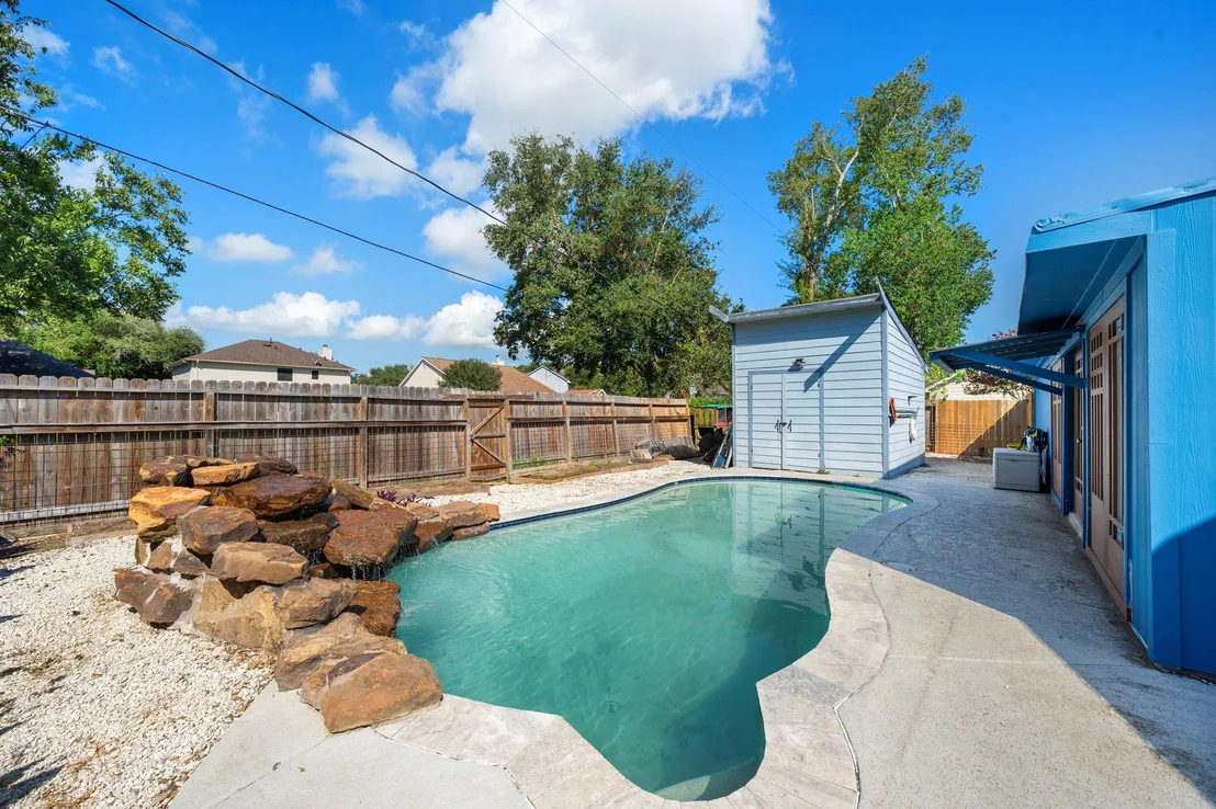 Photo of 4522 Albatross Drive
