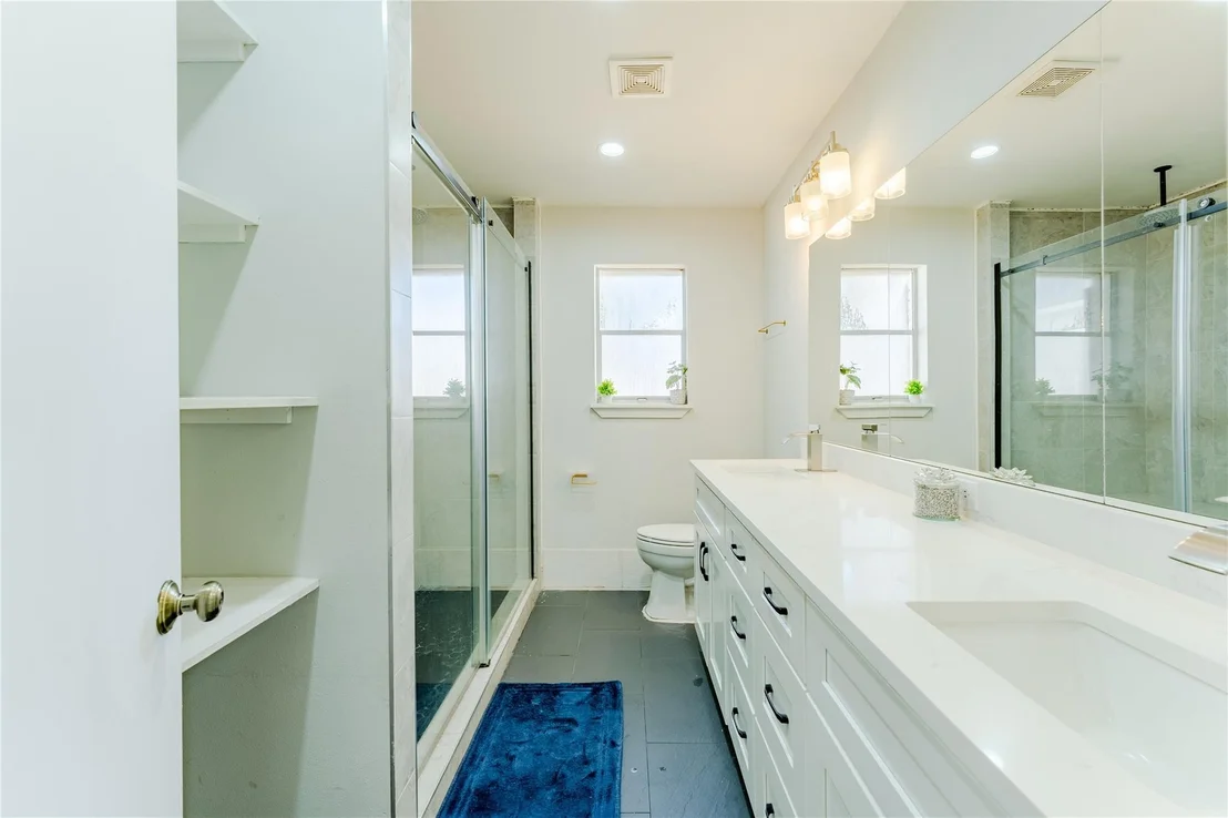 Photo of 11407 Iberia Drive