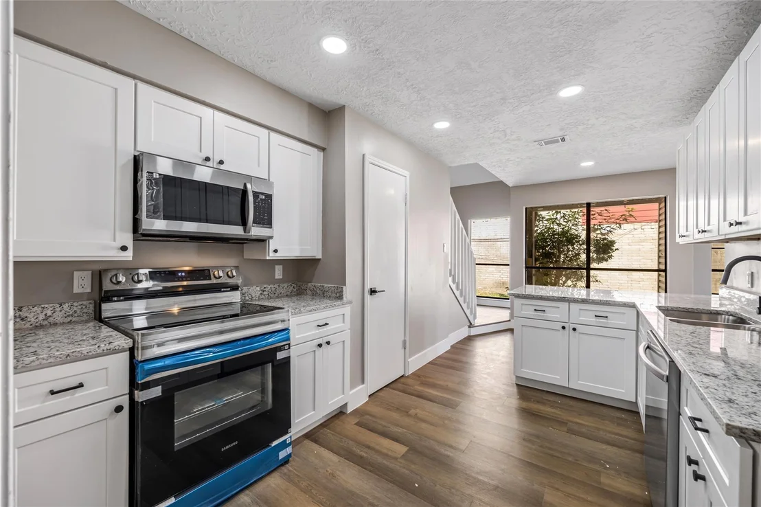 Photo of 8711 Wild Basin Drive