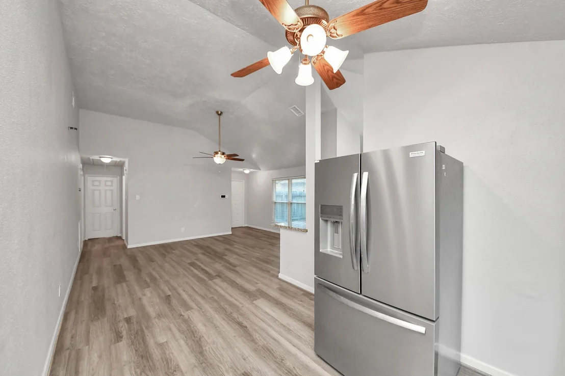 Photo of 6715 Bluebottle Lane