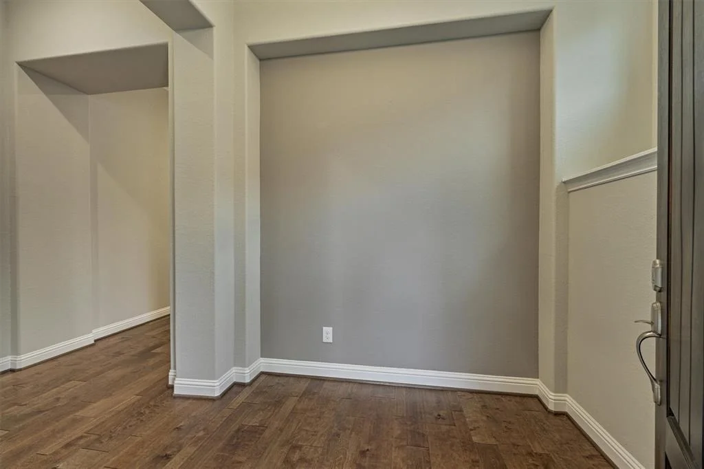 Photo of 553 Rolling Brook Lane