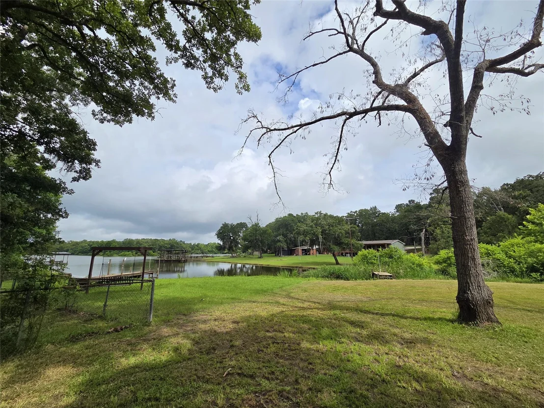 Photo of 311 Chestnut Bend