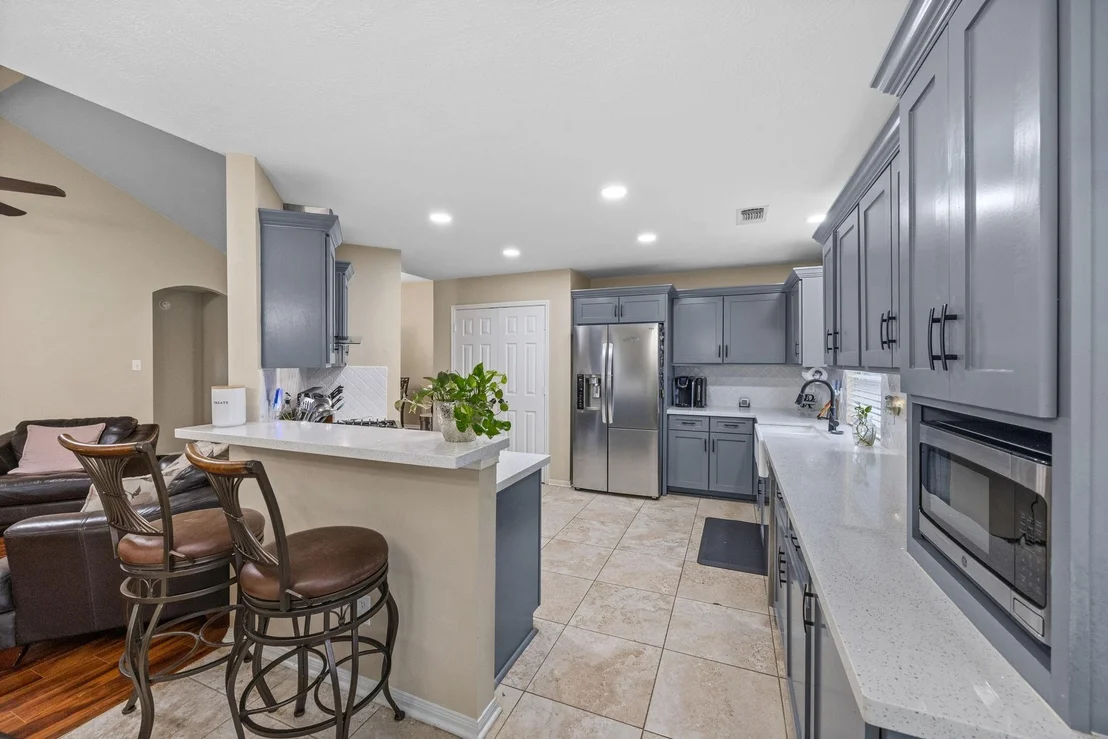 Photo of 6527 Harcourt Bridge Drive