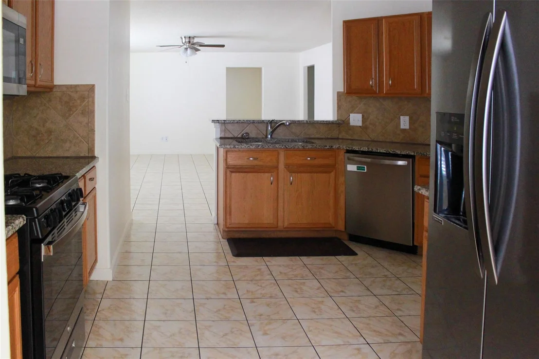 Photo of 16945 Scenic Knoll