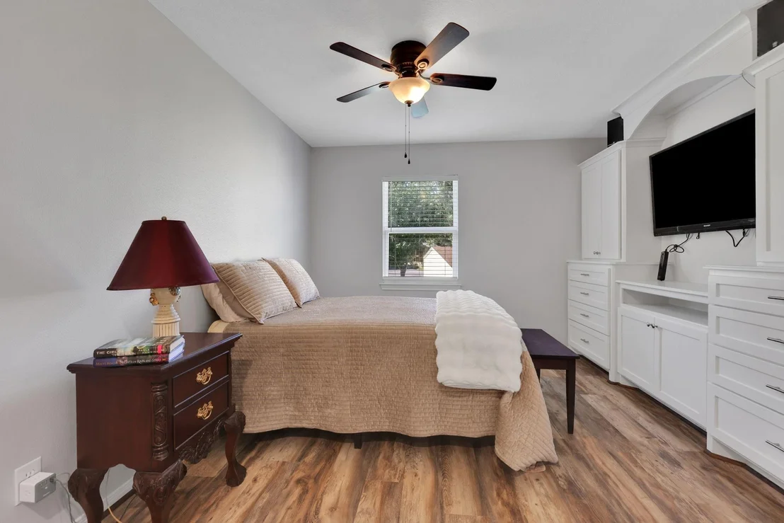 Photo of 20 Ridgeway Drive