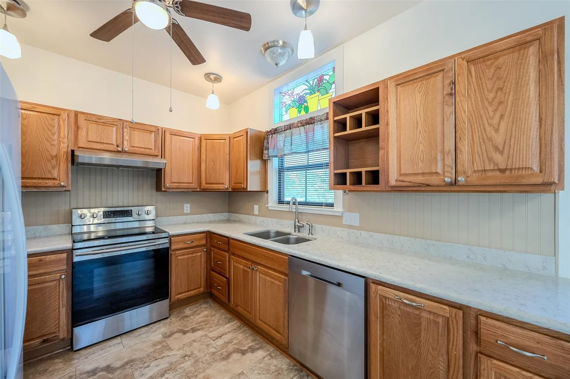 Photo of 2701 Bluebonnet Boulevard