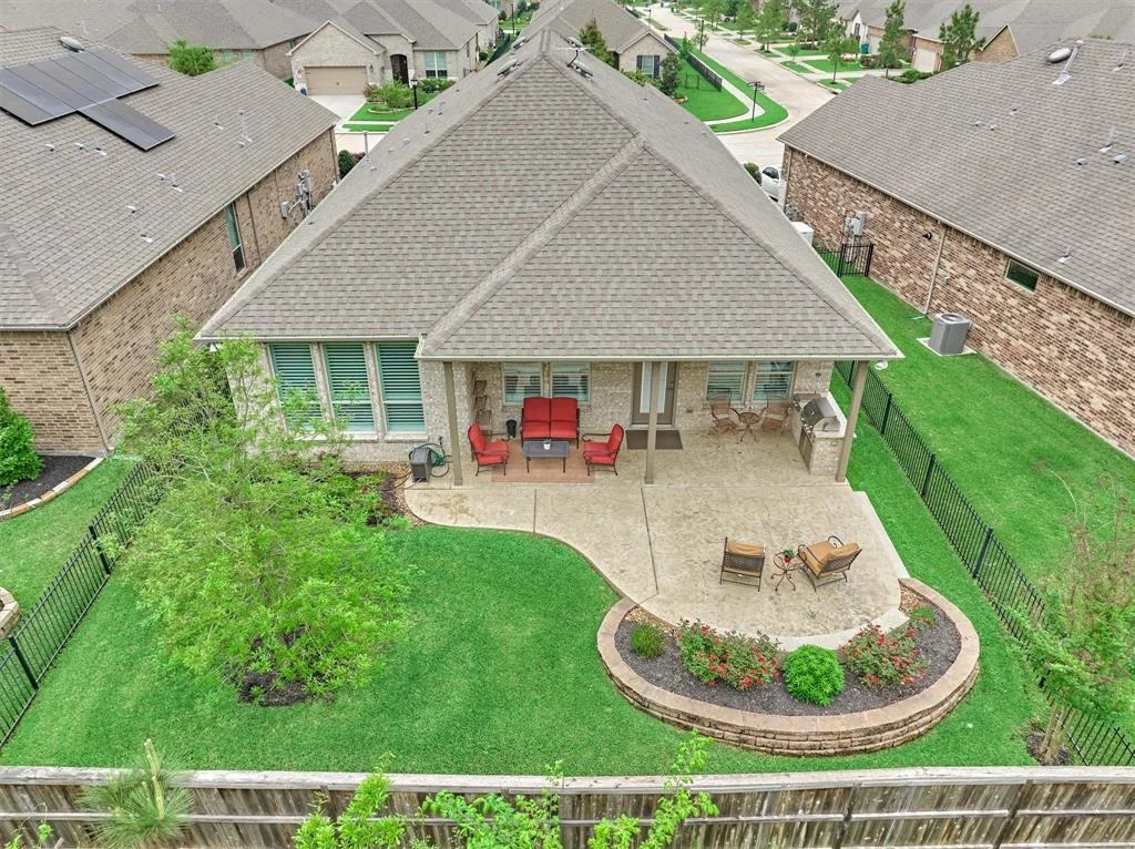 Photo of 111 Dartmoor Lane
