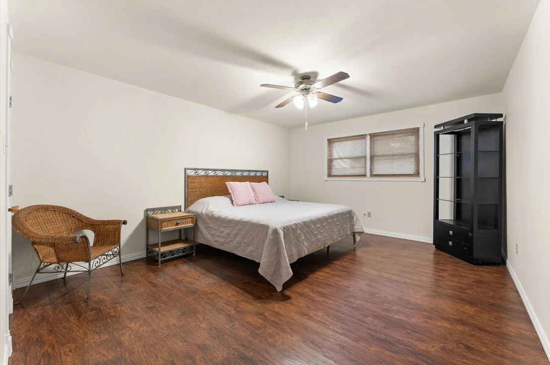 Photo of 12502 Maxim Drive