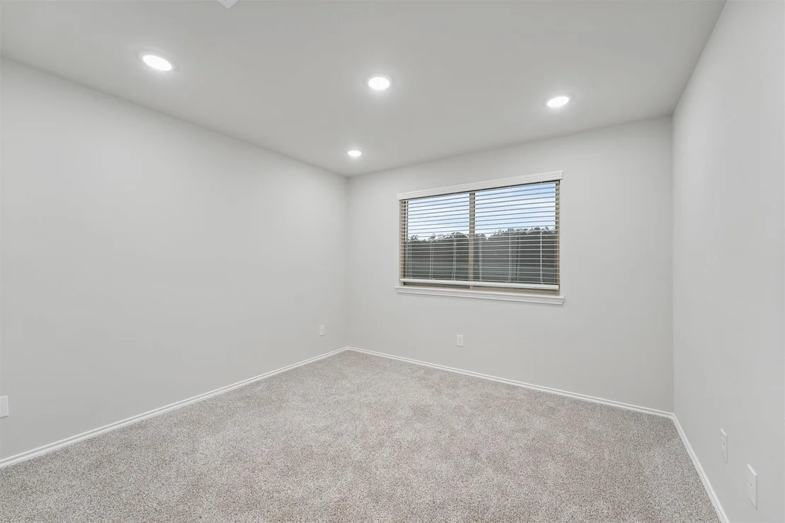Photo of 190 Byrd Drive
