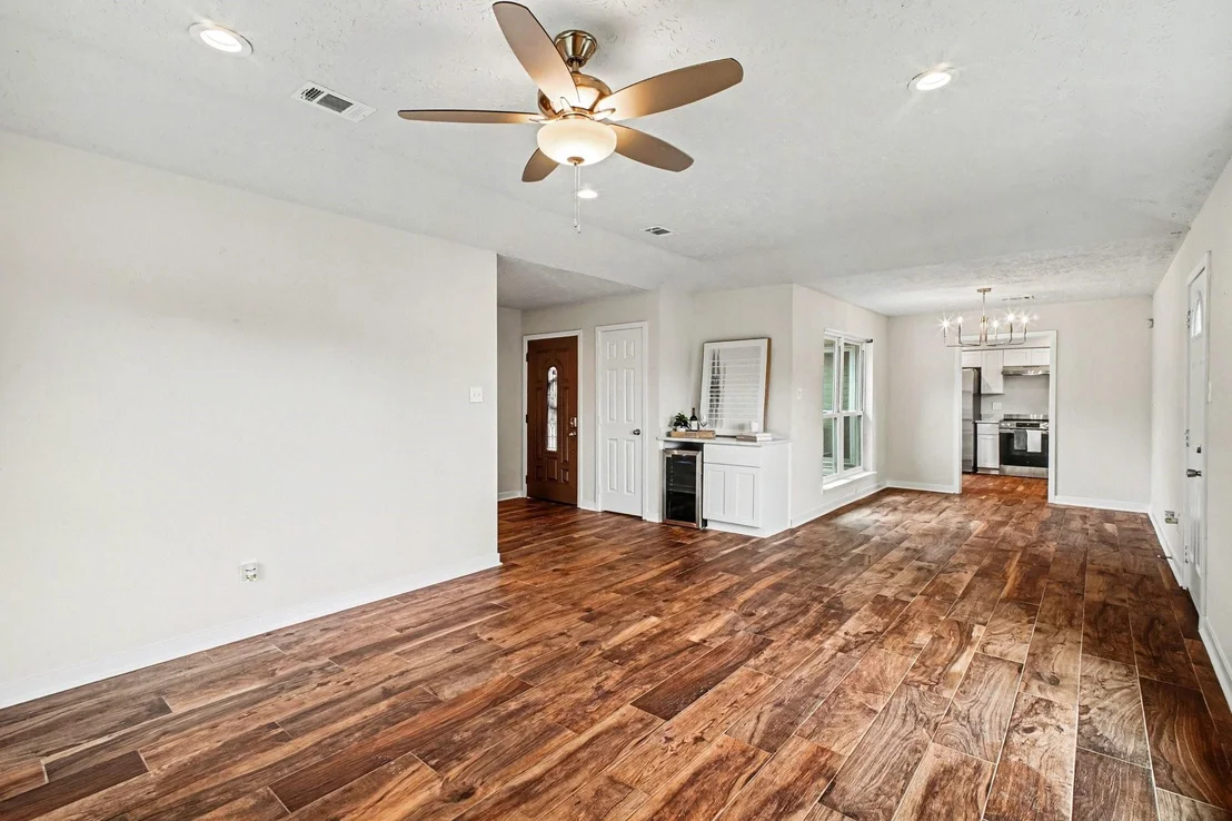 Photo of 613 Dixie Drive