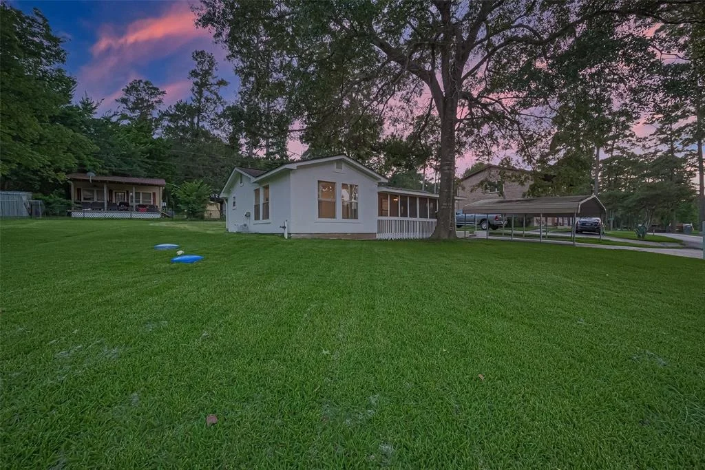 Photo of 1372 W Pine Lake Circle