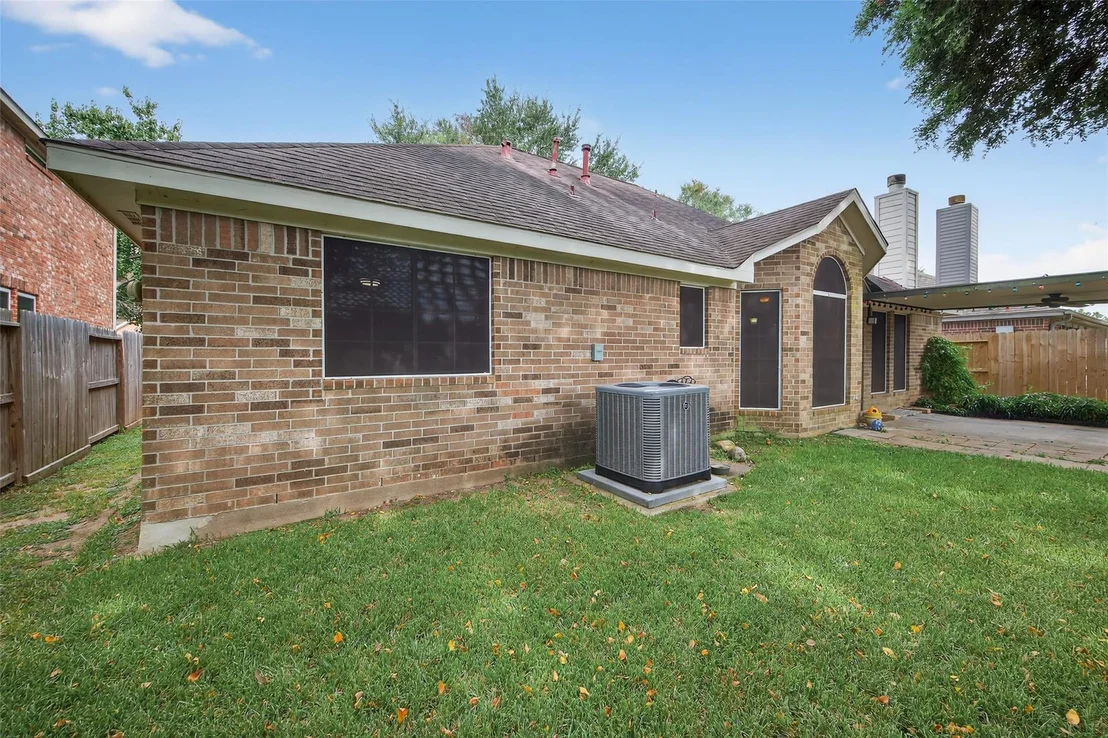 Photo of 1015 Augusta Drive