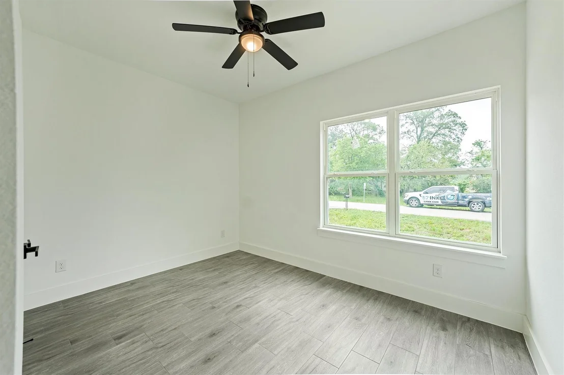 Photo of 10510 Twin Circles Dr