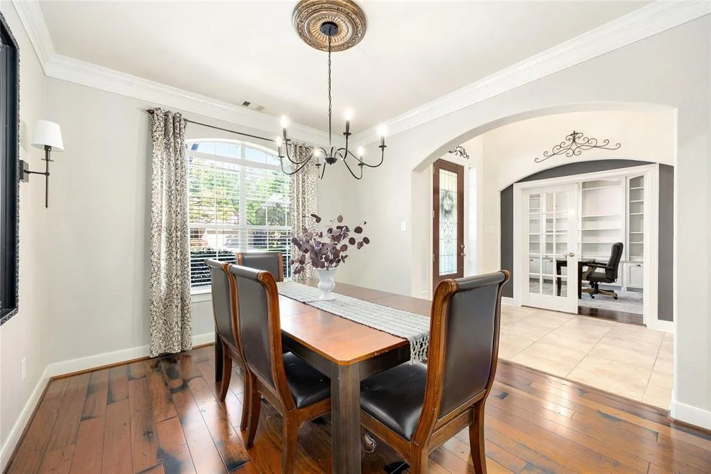 Photo of 17422 Ebeys Landing Ln Lane