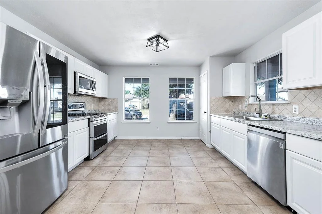 Photo of 11411 Log Cabin Lane
