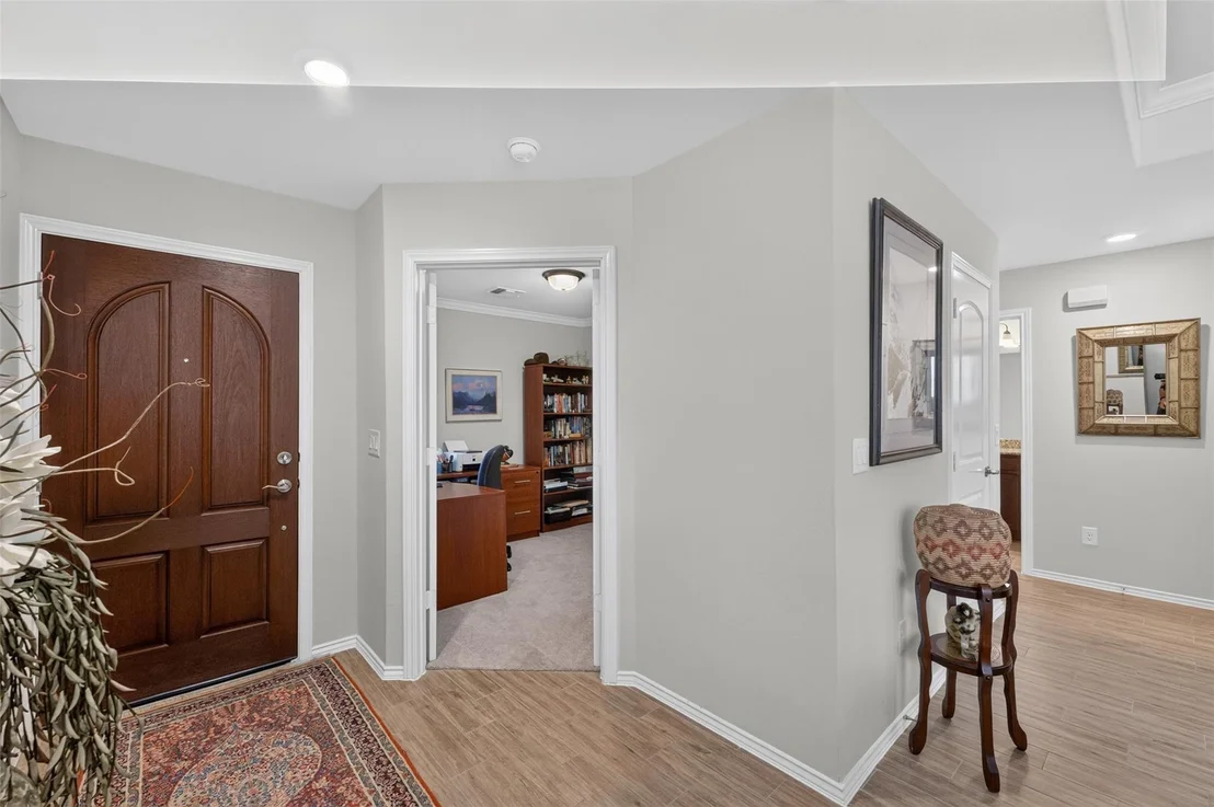 Photo of 418 Thistle Thorn Drive