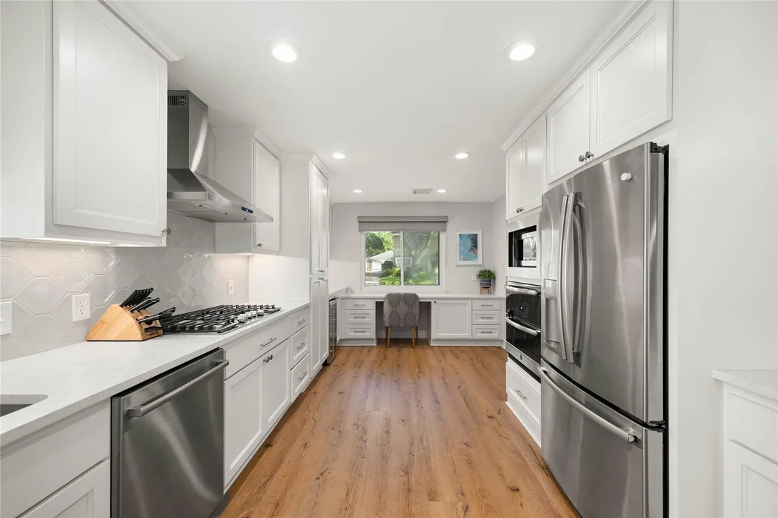 Photo of 14511 Chadbourne Drive