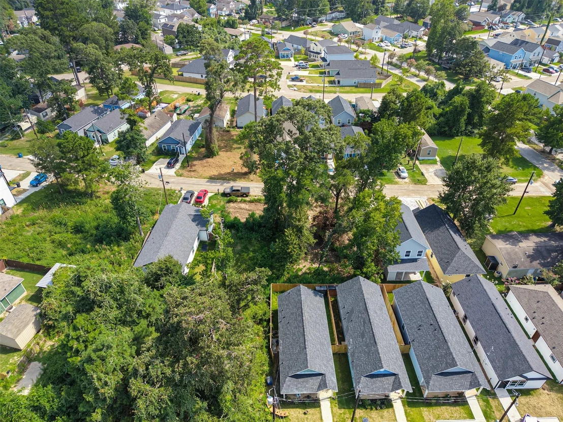 Photo of 16708 E Ivanhoe