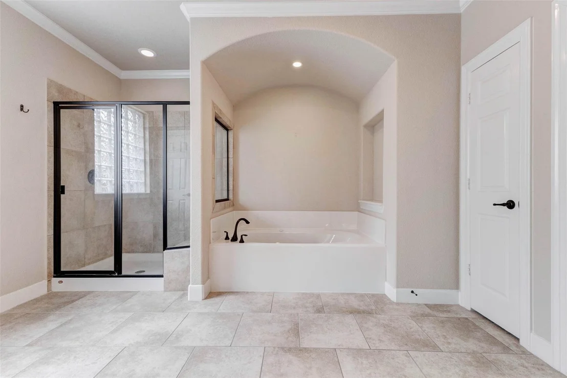 Photo of 9410 Lily Glen Lane