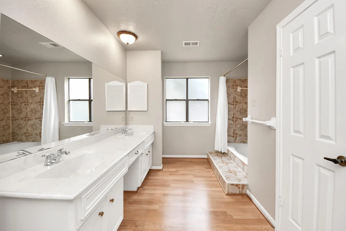 Photo of 15211 Paladora Drive
