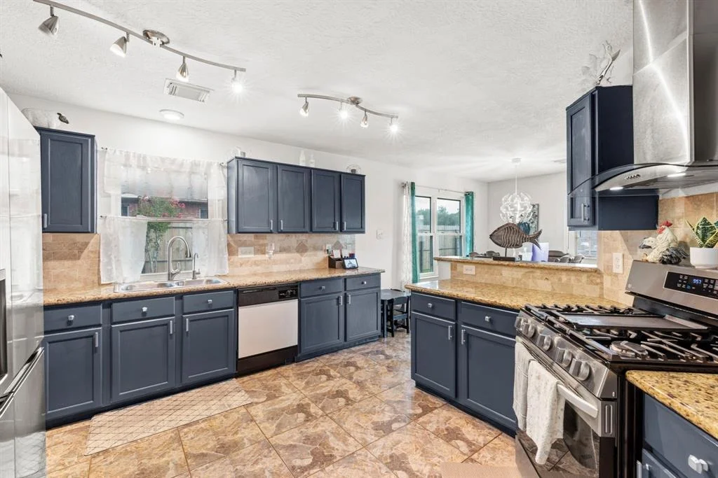 Photo of 1126 Heathfield Drive