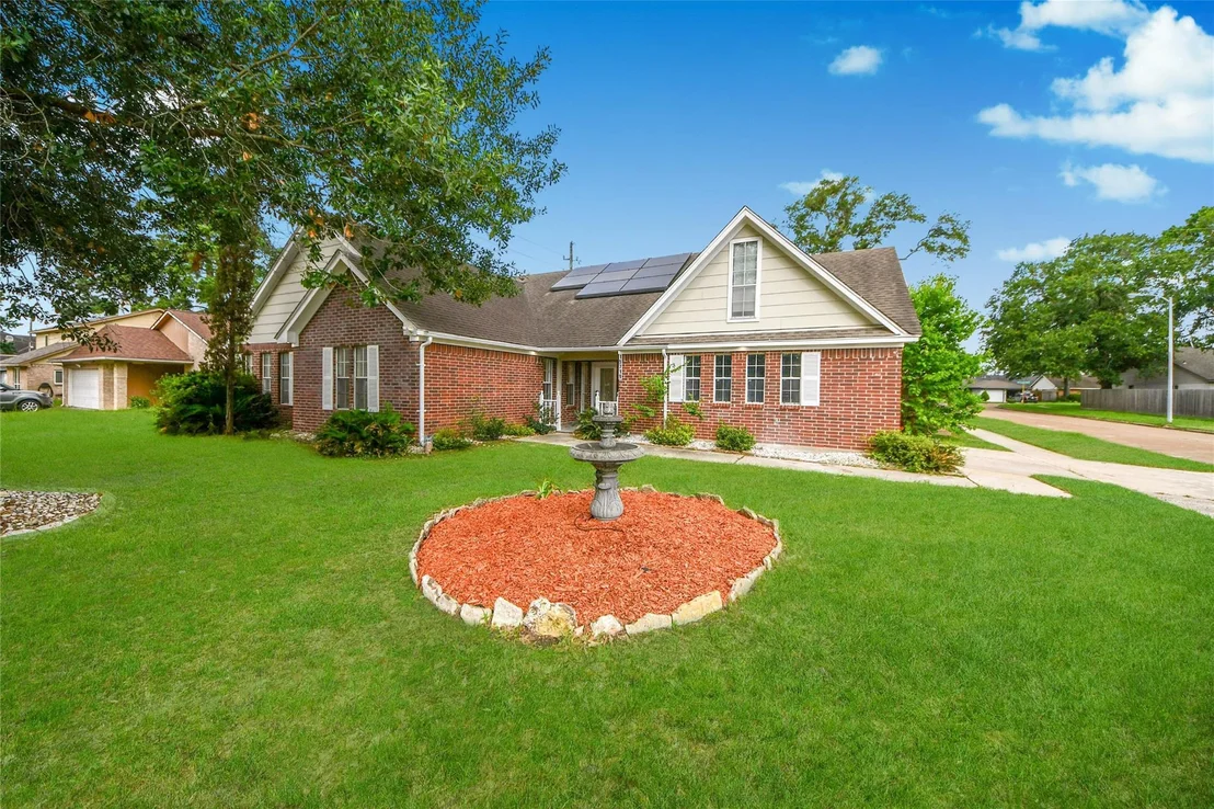 Photo of 15719 Baytree