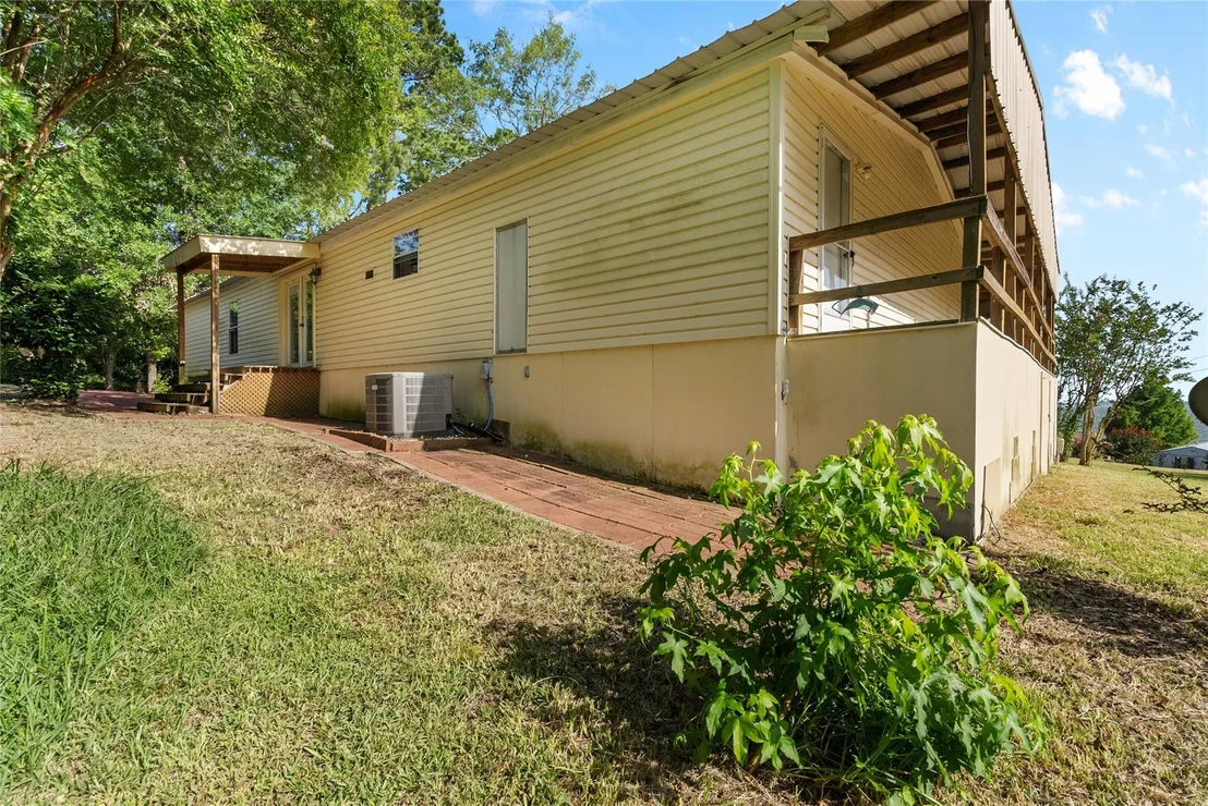 Photo of 388 Apple Grove