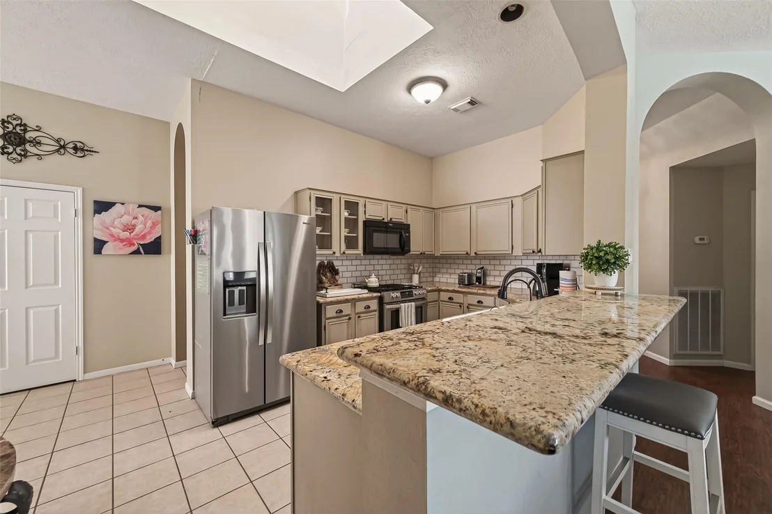 Photo of 12606 Millvan Drive