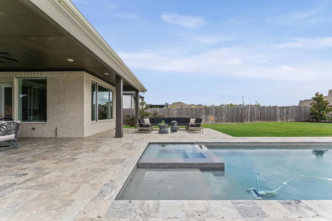 Photo of 9502 Lakeside Arbor