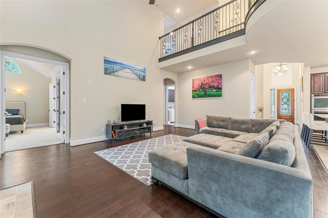 Photo of 15611 Lake Iris Drive