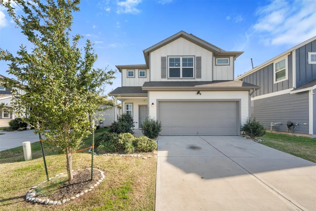 Photo of 4611 Prairie Chase Drive