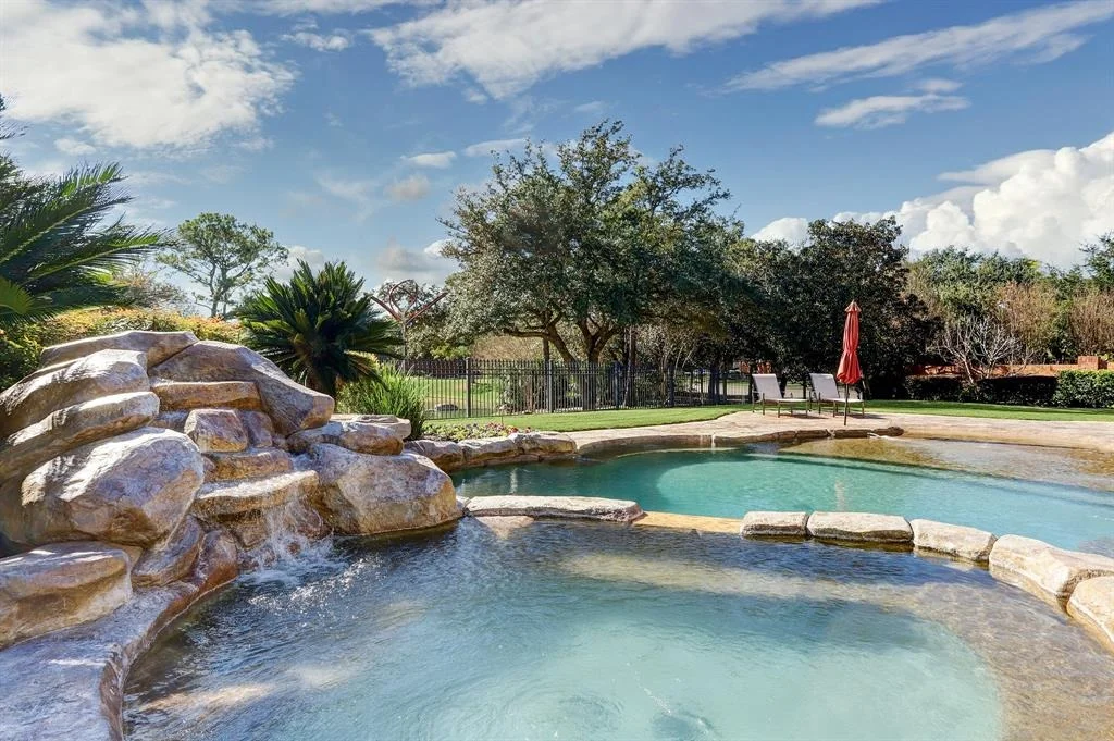 Photo of 11639 Versailles Lakes Lane