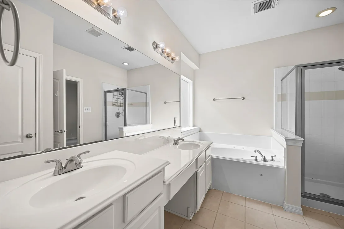 Photo of 6407 Holden Mills Drive
