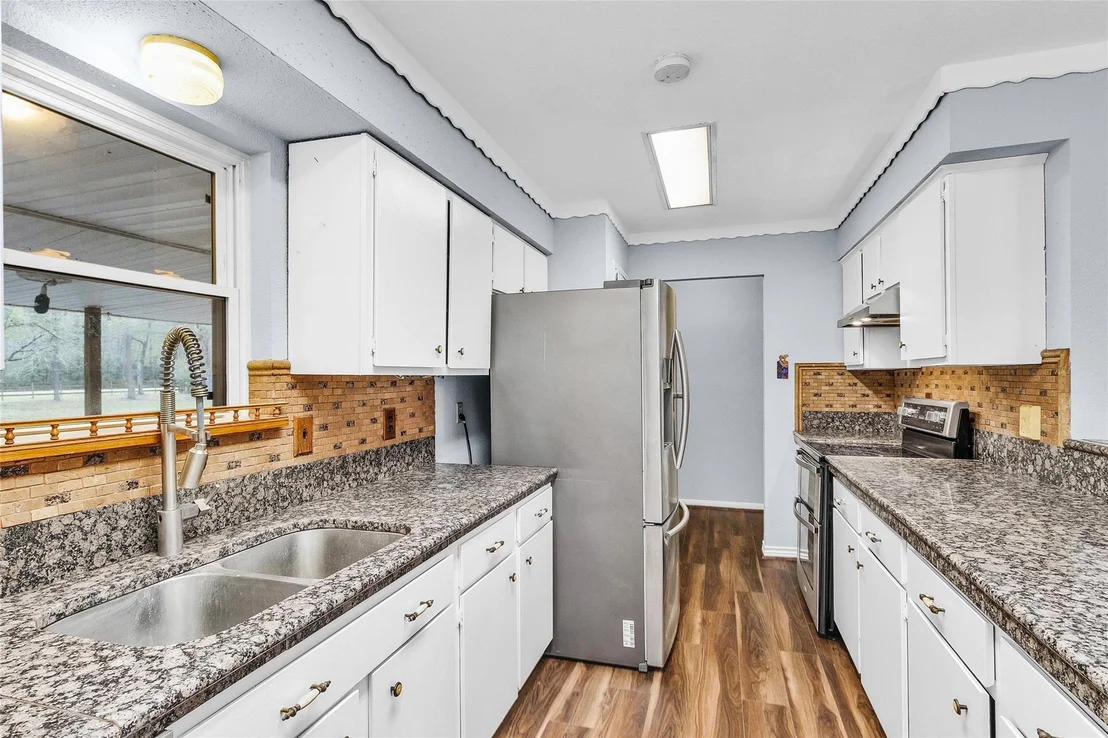 Photo of 10067 White Rock Road