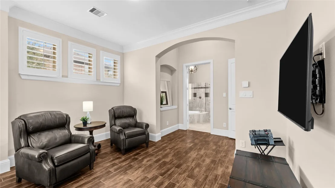 Photo of 6815 Birdseye Maple Lane