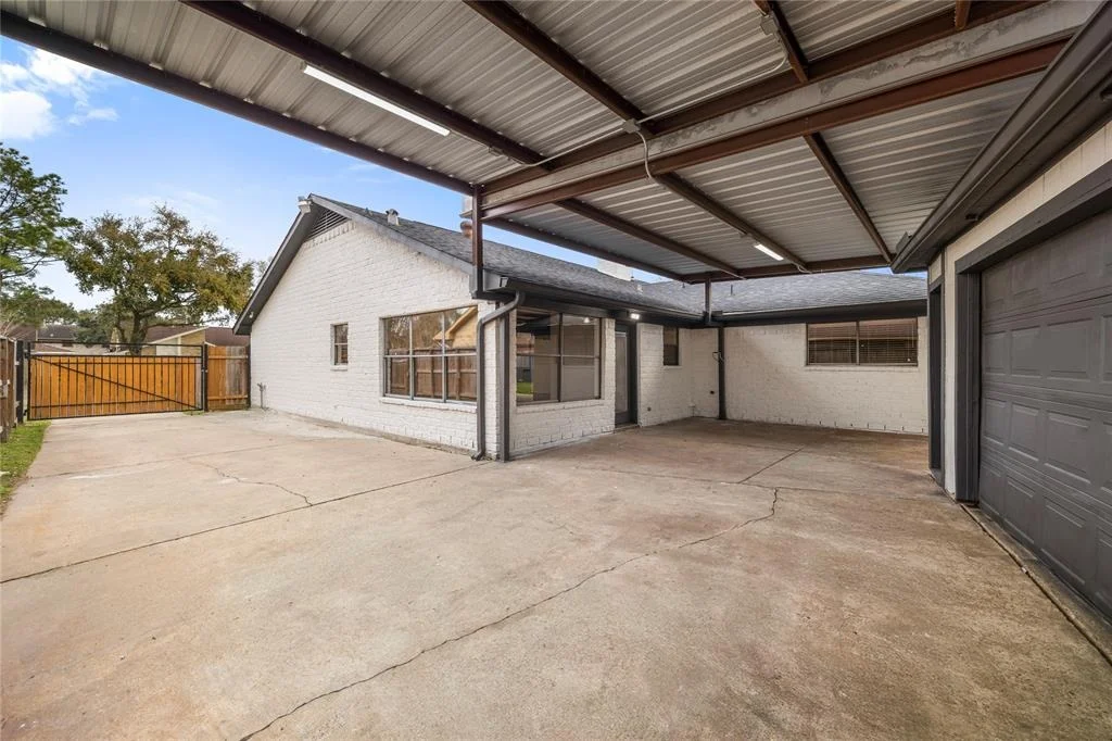 Photo of 10139 Sagegate Drive