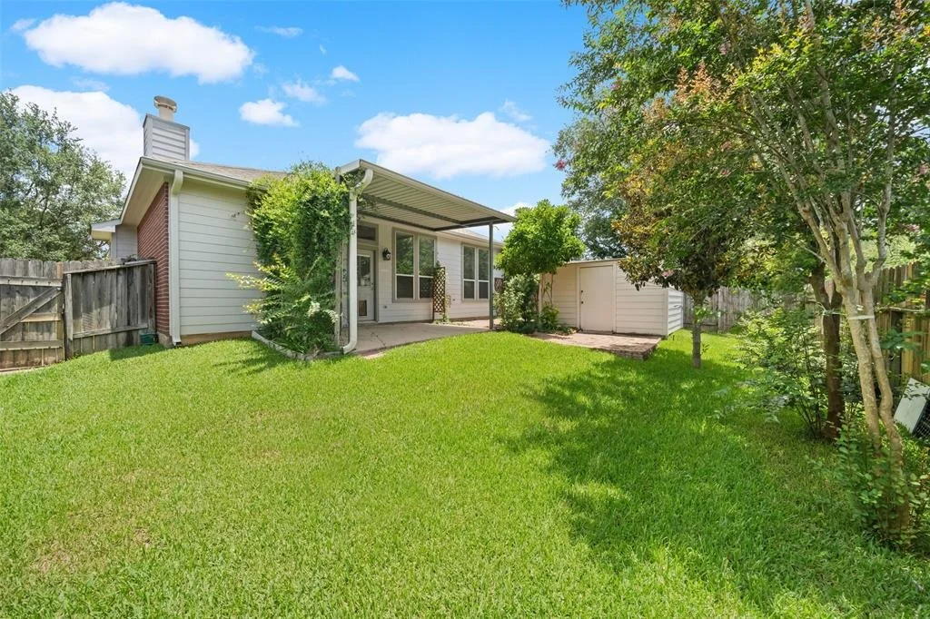 Photo of 2207 Highland Hills Drive