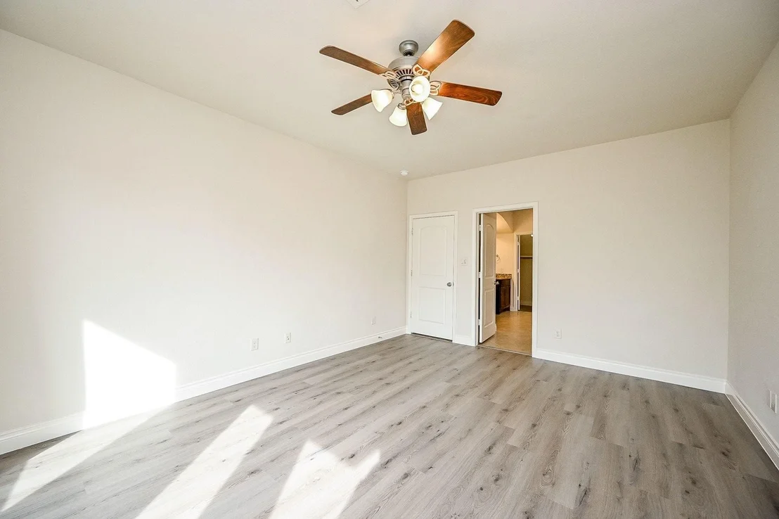 Photo of 28651 Pleasant Forest Drive