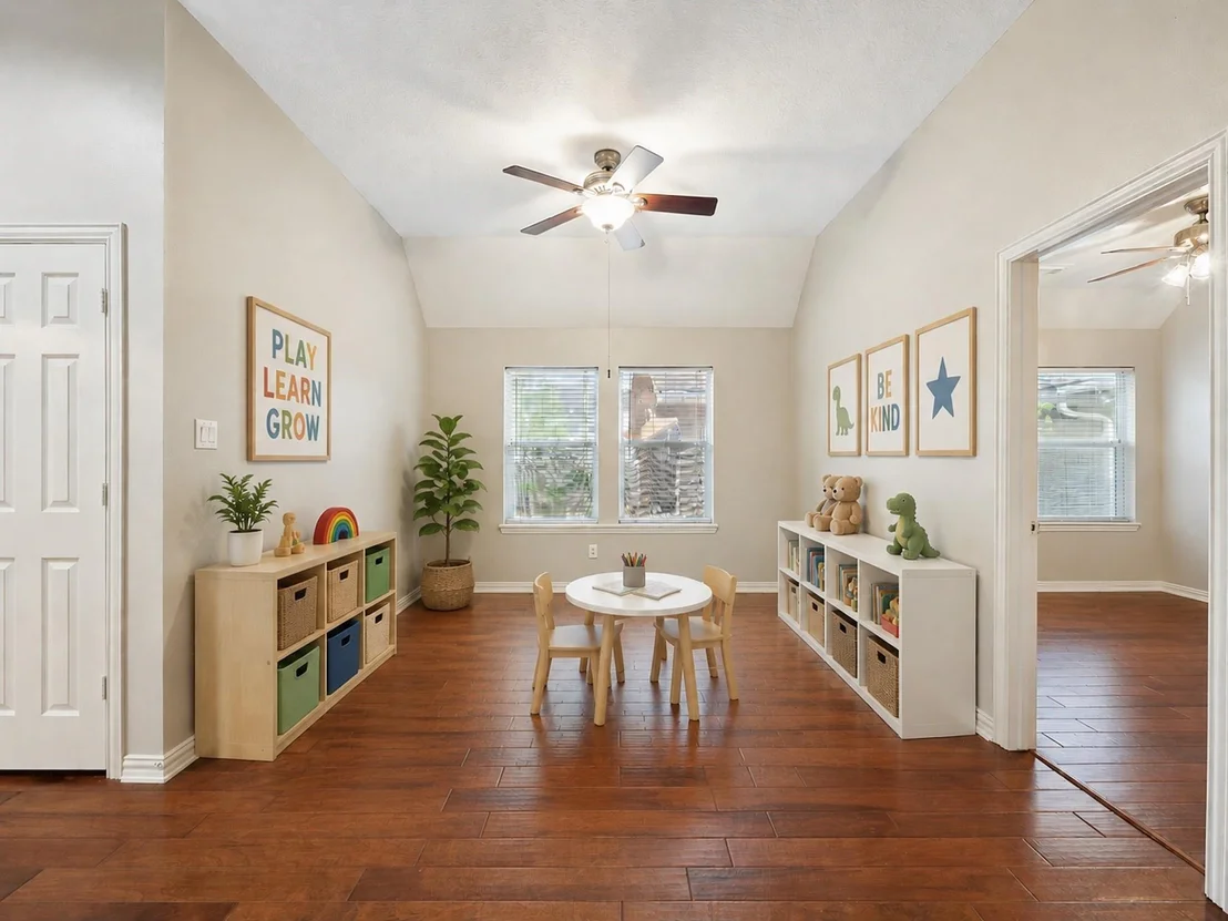 Photo of 2037 Lakeside Drive