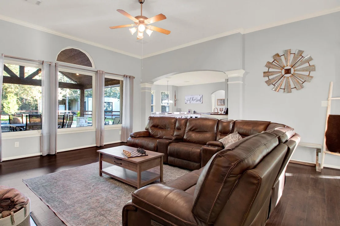 Photo of 33402 Hillside Drive