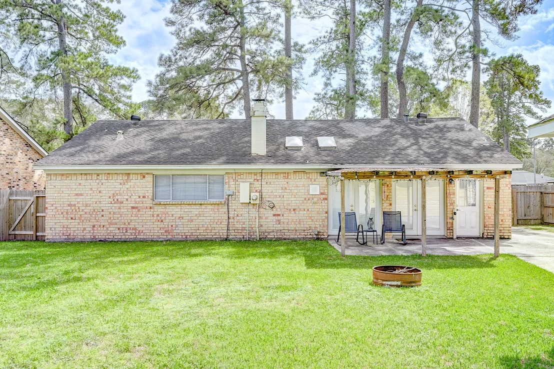 Photo of 2507 Whispering Springs Drive