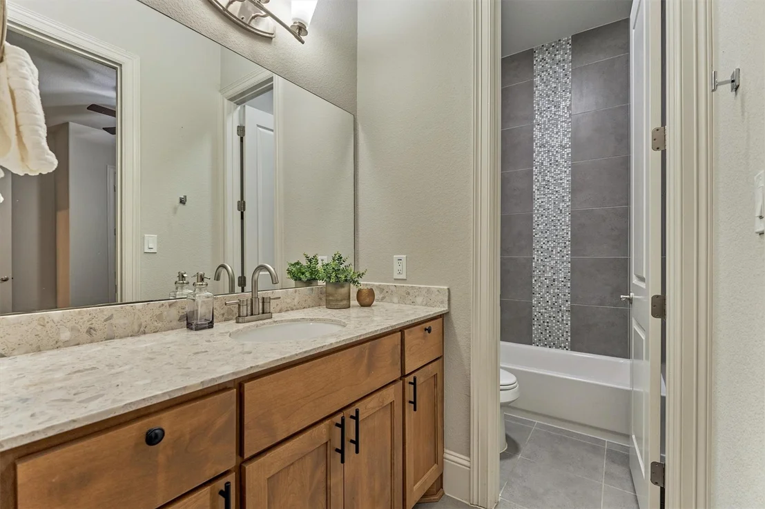 Photo of 6 Canopy Green Drive