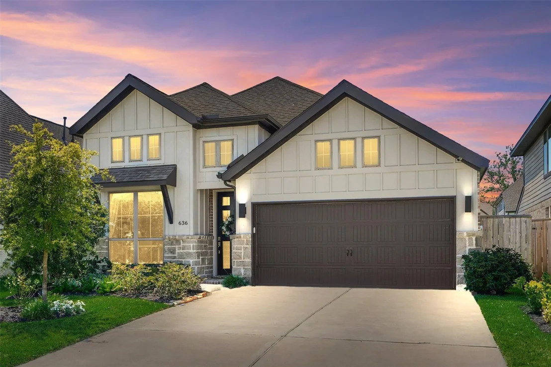 Photo of 636 Sand Branch Drive