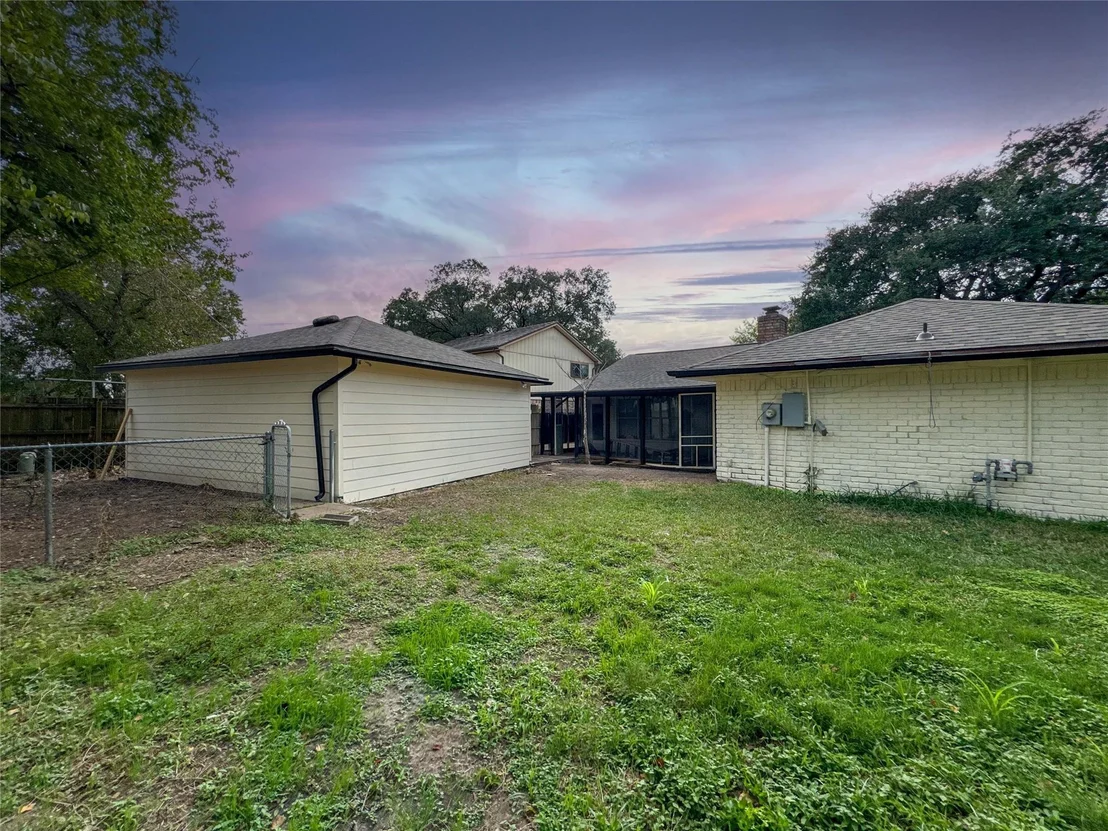 Photo of 4934 Whispering Falls Drive
