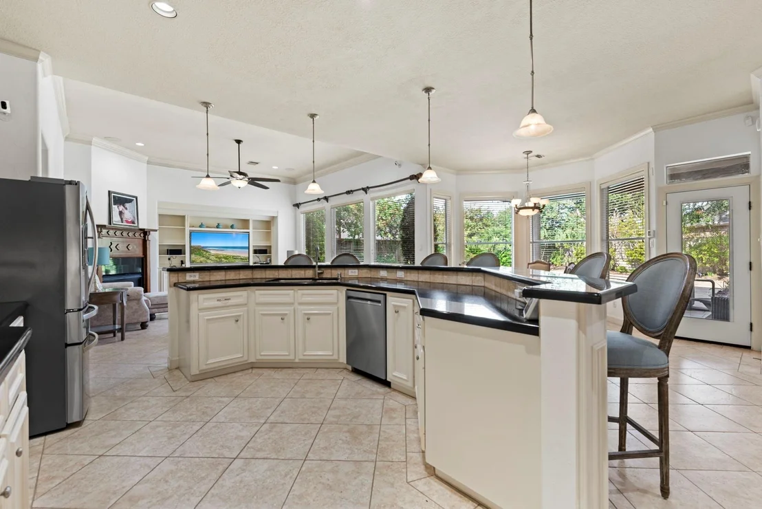 Photo of 3602 Vashon Lane