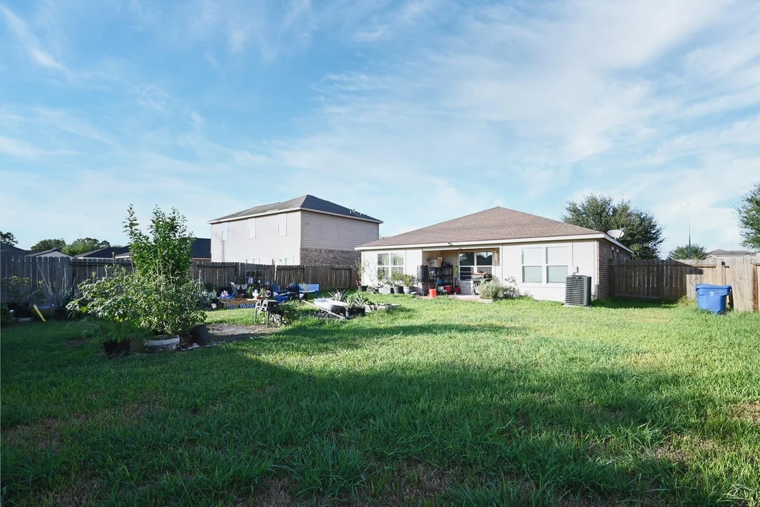 Photo of 6926 Chessgate Falls Ln