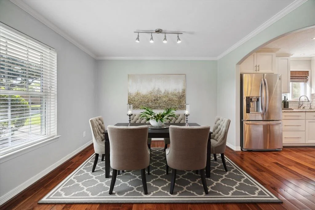 Photo of 9538 Meadowbriar Lane