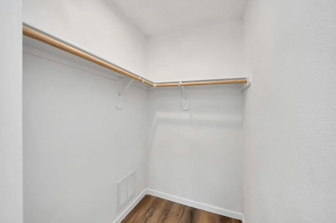 Photo of 14623 Lorne Drive