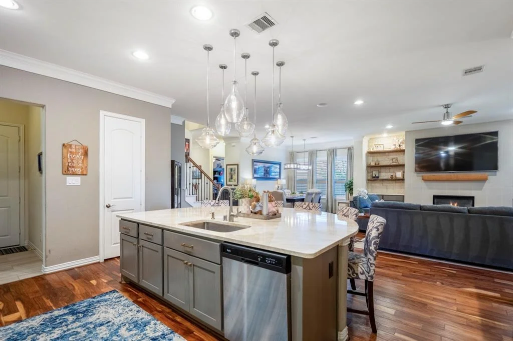 Photo of 7526 Laguna Lake Drive